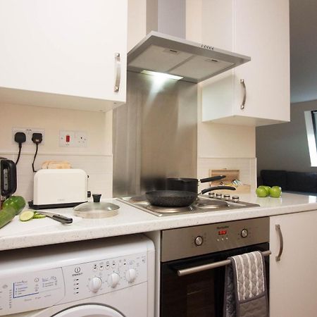 Castle Point Apartments Southampton Premier Lodge Buitenkant foto