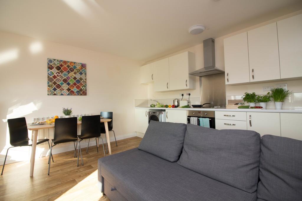 Castle Point Apartments Southampton Premier Lodge Buitenkant foto