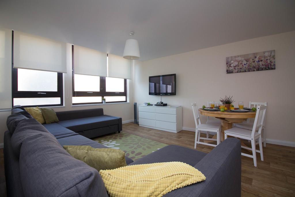 Castle Point Apartments Southampton Premier Lodge Buitenkant foto