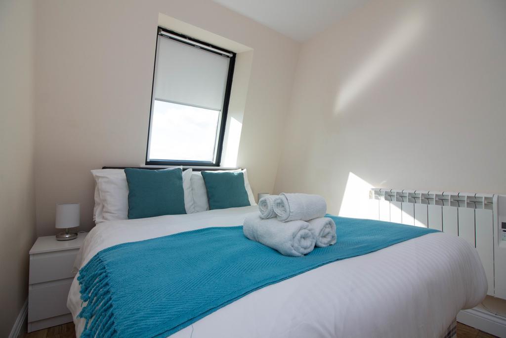 Castle Point Apartments Southampton Premier Lodge Buitenkant foto