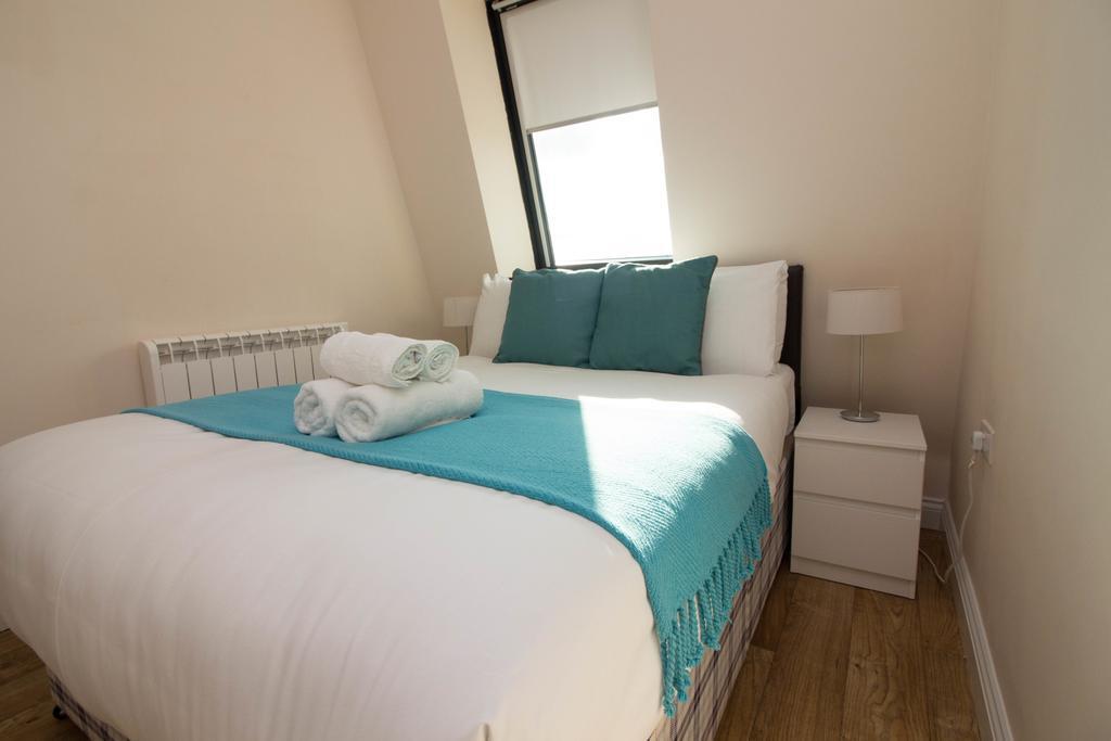 Castle Point Apartments Southampton Premier Lodge Buitenkant foto