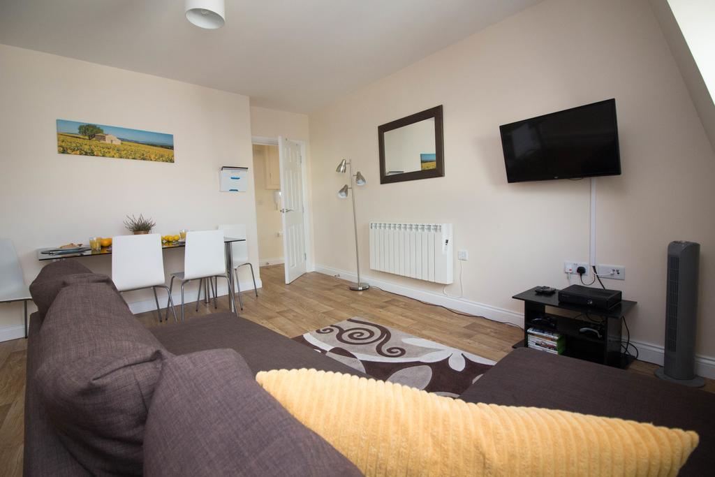 Castle Point Apartments Southampton Premier Lodge Buitenkant foto