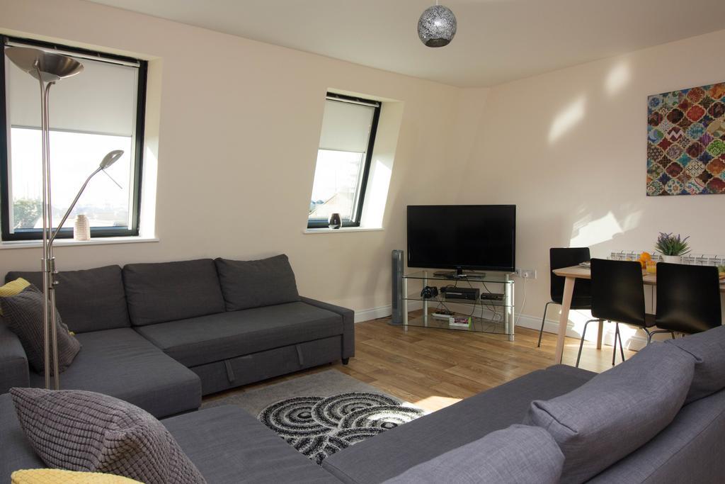 Castle Point Apartments Southampton Premier Lodge Buitenkant foto
