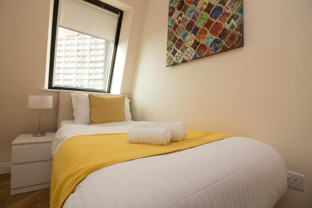 Castle Point Apartments Southampton Premier Lodge Buitenkant foto