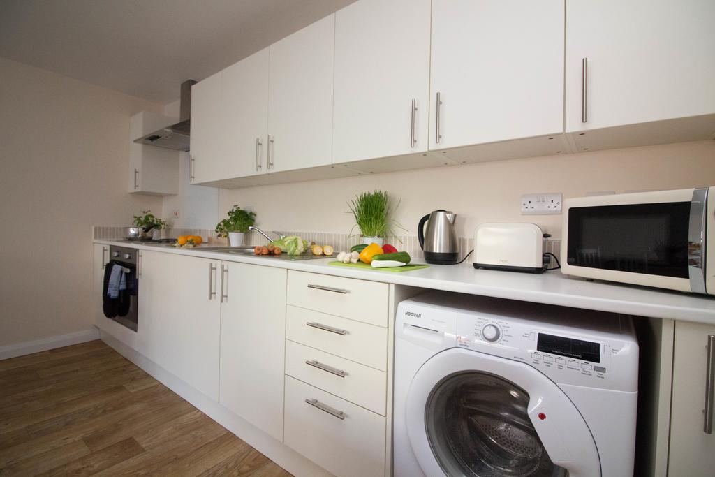 Castle Point Apartments Southampton Premier Lodge Buitenkant foto
