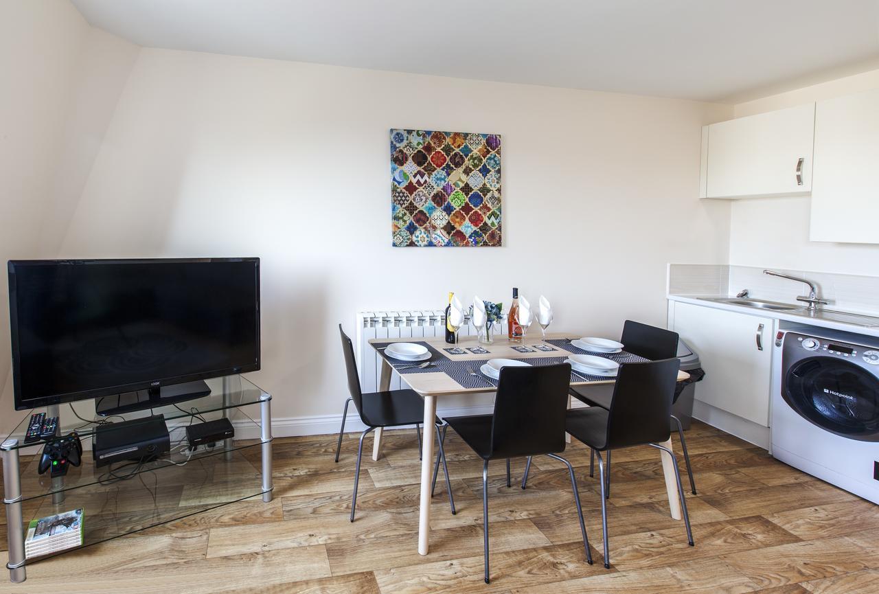 Castle Point Apartments Southampton Premier Lodge Buitenkant foto