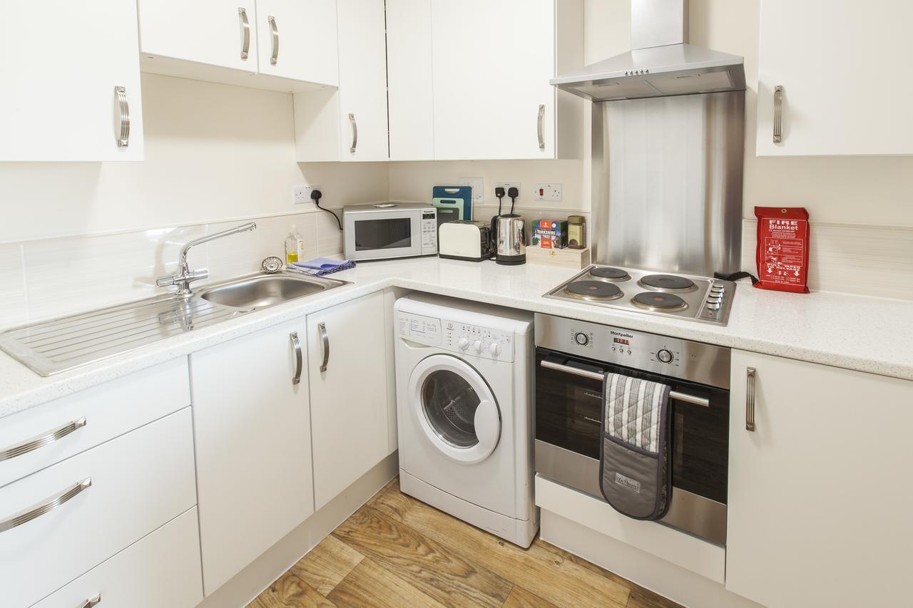 Castle Point Apartments Southampton Premier Lodge Buitenkant foto