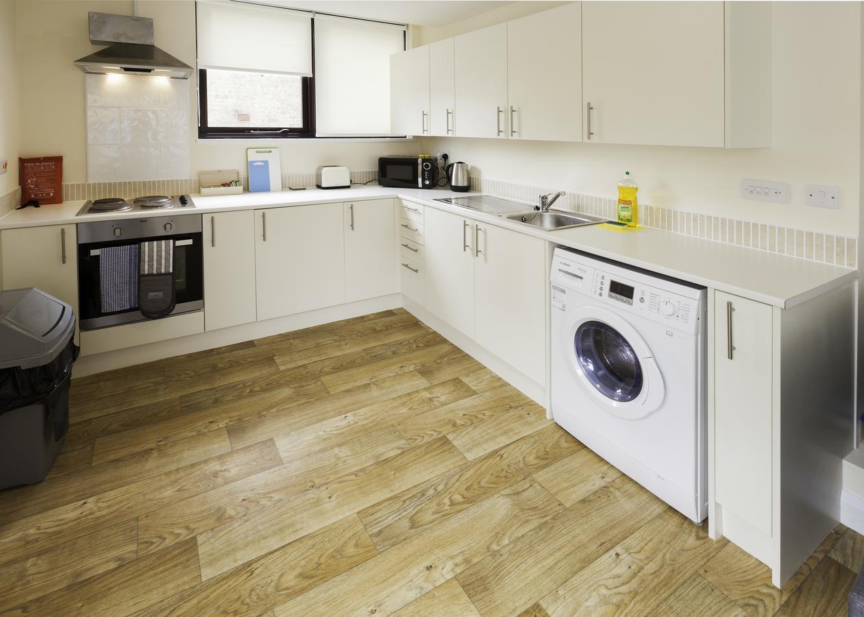 Castle Point Apartments Southampton Premier Lodge Buitenkant foto