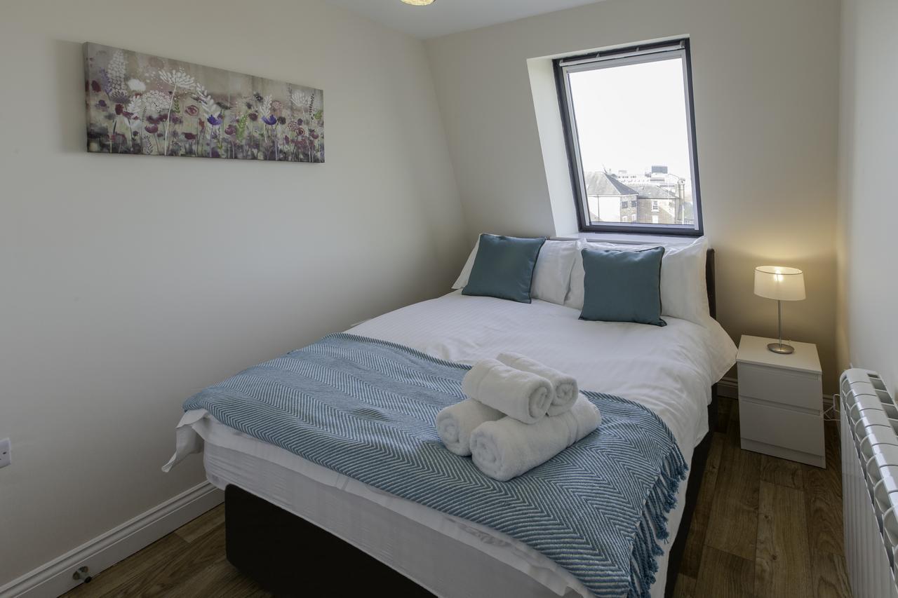 Castle Point Apartments Southampton Premier Lodge Buitenkant foto